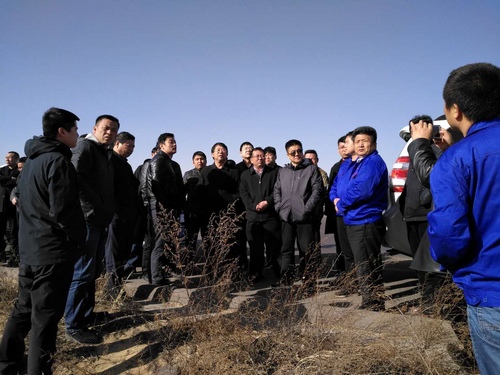 榆林市榆陽區(qū)副區(qū)長(zhǎng)王新剛蒞臨路橋分公司靖神鐵路項(xiàng)目檢查指導(dǎo)