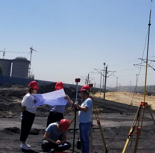 陜煤建設(shè)韓城分公司土建五項(xiàng)目部先遣隊(duì)打響燕家塔第一槍