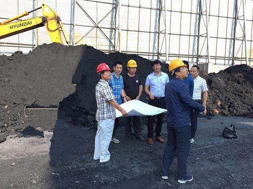 陜煤建設(shè)韓城分公司土建二項(xiàng)目部戰(zhàn)高溫斗酷暑爭(zhēng)分奪秒趕工期