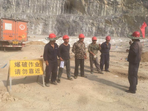 陜煤建設(shè)銅煤公司承建的年產(chǎn)20萬噸固體廢物收集、貯運(yùn)及預(yù)處理項(xiàng)目施工工作高效推進(jìn)