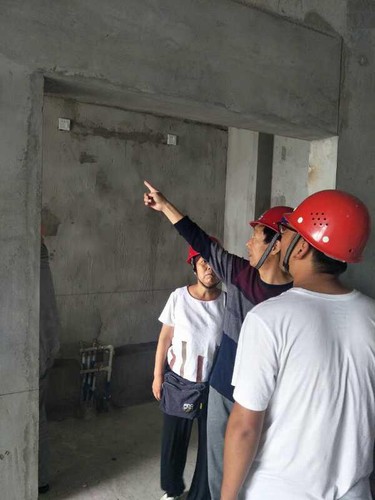 銅煤公司承建的渭南臨渭區(qū)朝陽(yáng)大街拆遷安置小區(qū)A-9、A-10#樓順利完成竣工預(yù)驗(yàn)收