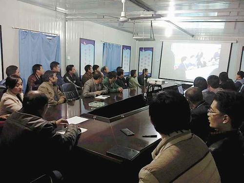 陜煤建設(shè)礦建二公司小保當(dāng)黨支部開展“三憶--不忘初心感黨恩” 主題教育活動(dòng)