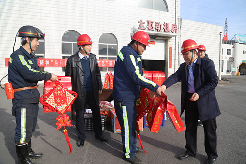 陜煤建設(shè)機(jī)電安裝公司：除夕，我和你一起在施工現(xiàn)場(chǎng)