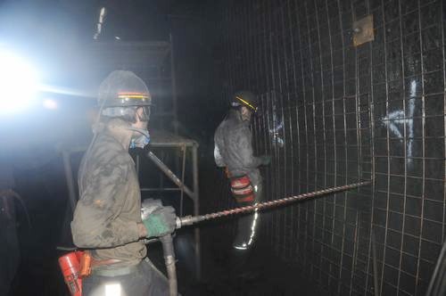 陜煤建設掘進公司：59.7米！曹家灘項目部單日進尺再創(chuàng)新高