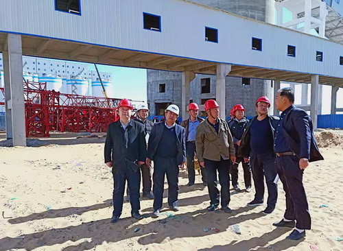 陜煤建設(shè)銅川公司第六項(xiàng)目部小保當(dāng)一號(hào)主斜井井口房至最終篩分車間棧橋工程順利通過(guò)竣工驗(yàn)收