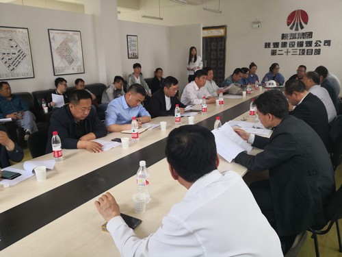 陜煤建設(shè)銅煤公司承建的銅煤二號(hào)紫藤園小區(qū)3#、4#、6#、7#順利通過(guò)竣工驗(yàn)收