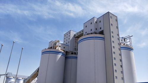 陜煤建設(shè)韓城分公司曹家灘選煤廠末煤倉工程順利通過竣工驗(yàn)收