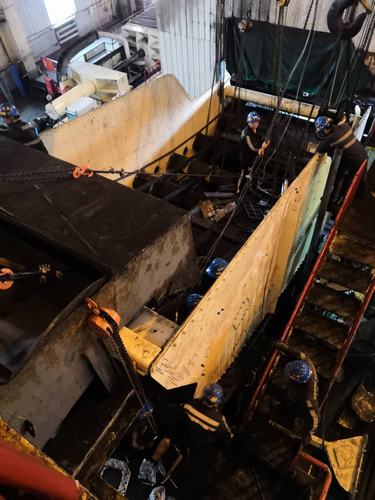 陜煤建設(shè)洗選煤運(yùn)營公司洗煤廠運(yùn)營項(xiàng)目部： 奮戰(zhàn)“7天”大檢修   助力安全生產(chǎn)后勁足