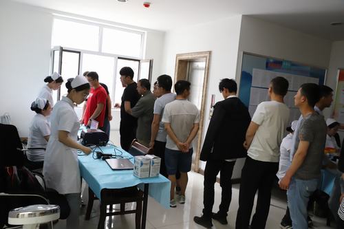 陜煤建設(shè)洗選煤運營公司：健康體檢到家門 貼心服務(wù)暖人心