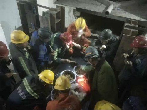 陜煤建設機電安裝公司加強組織和技術創(chuàng)新推動冶坪礦皮帶安裝工程