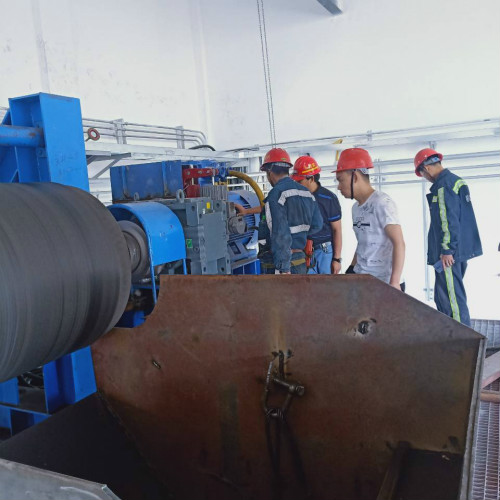 陜煤建設機電安裝公司承建的沙梁煤礦地面生產(chǎn)系統(tǒng)設備安裝工程通過驗收