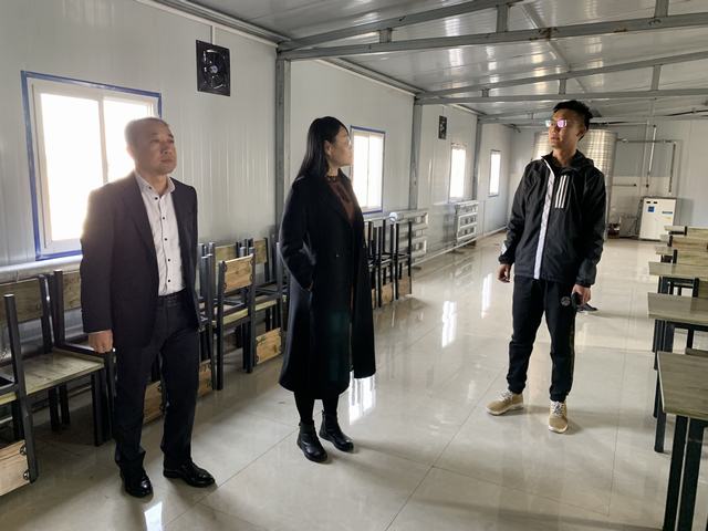 陜煤建設(shè)聯(lián)合工會深入洗選煤運營公司調(diào)研“兩堂一舍”