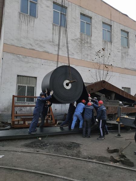 陜煤建設(shè)韓城分公司安裝四項(xiàng)目部春節(jié)期間堅(jiān)守施工一線確保工程如期履約