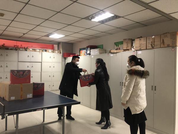 陜煤建設(shè)礦建二公司開展“抗疫情、巾幗夢(mèng)”活動(dòng)