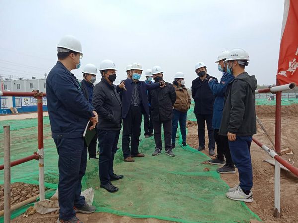 中央儲備糧新建項目領導小組組長、指揮部指揮長、副總經理王錄印蒞臨天工公司中儲糧項目檢查指導工作