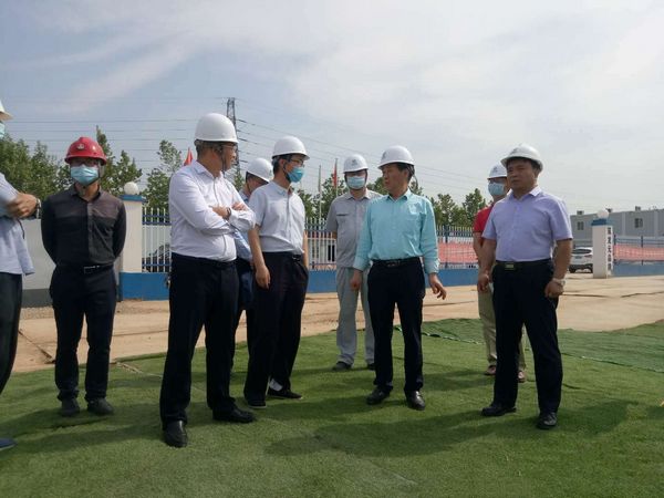 西安市臨潼人大常委會主任李曉明蒞臨天工公司 中儲糧項(xiàng)目部檢查指導(dǎo)工作