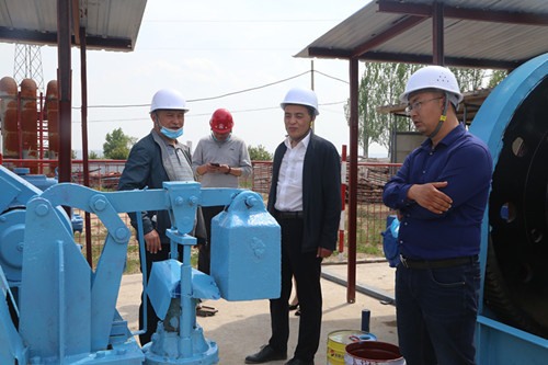 陜煤建設(shè)機(jī)電安裝公司：深入項(xiàng)目現(xiàn)場(chǎng)解難題