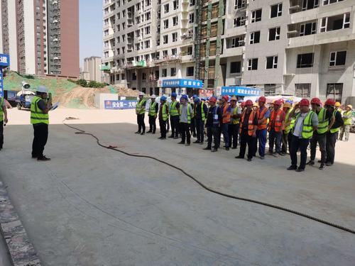 陜煤建設(shè)銅煤公司第十五項目部舉辦“迎五一、抓安全、保質(zhì)量、趕進(jìn)度”趣味活動