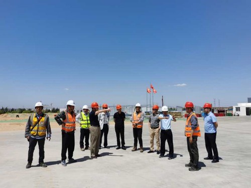 陜煤集團基本建設管理部副總經(jīng)理楊忠緒一行蒞臨陜煤建設銅煤公司第十六項目部檢查指導工作