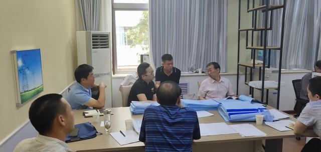 蒲白礦業(yè)有限公司職工家屬區(qū)“三供一業(yè)”供電移交改造工程可研初設(shè)一體化設(shè)計(jì) 順利通過(guò)評(píng)審