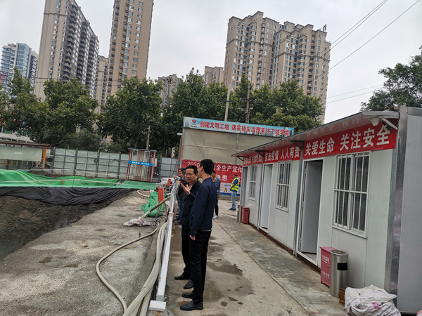 贠公法蒞臨智慧泊車公司施工現(xiàn)場檢查指導(dǎo)工作