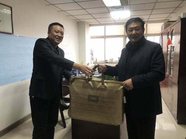 陜煤建設(shè)礦建二公司：一床冬被情深意長