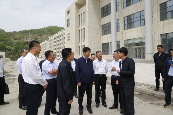 陜西省委常委、延安市委書記趙剛一行蒞臨陜煤建設(shè)礦建二公司車村項目部檢查指導工作