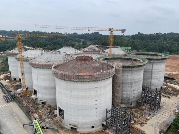 陜煤建設銅煤公司四川中儲糧項目淺圓倉倉體滑模順利實施完成