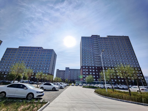 陜煤建設(shè)澄合分公司承建的榆北曹家灘3、4號(hào)公寓樓工程一次性通過竣工驗(yàn)收