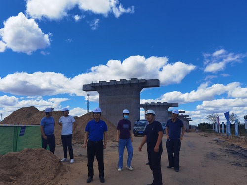 陜煤建設(shè)路橋分公司為安全生產(chǎn)“換檔提速”