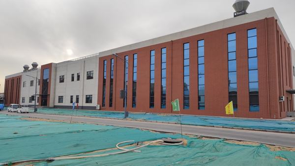 陜煤建設(shè)銅煤公司第十六項目部承建的榆林化學(xué)分析化驗中心工程順利移交