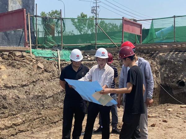 陜煤建設渭南分公司第五項目部承建的河北龐源文安工程裝備智能制造、再制造項目綜合樓順利通過基坑驗收