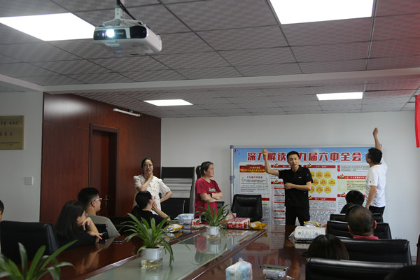 陜煤建設(shè)咸陽分公司開展“濃情端午、粽享歡樂”活動