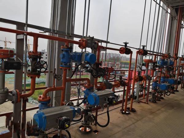 陜煤建設(shè)洗選煤運(yùn)營公司第六項(xiàng)目部：6.6萬噸不飽和聚酯樹脂項(xiàng)目調(diào)試打壓成功