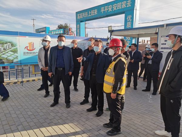 鄂托克旗旗委副書(shū)記、政府旗長(zhǎng)王國(guó)泉一行蒞臨陜煤建設(shè)內(nèi)蒙古分公司第二項(xiàng)目部檢查指導(dǎo)工作