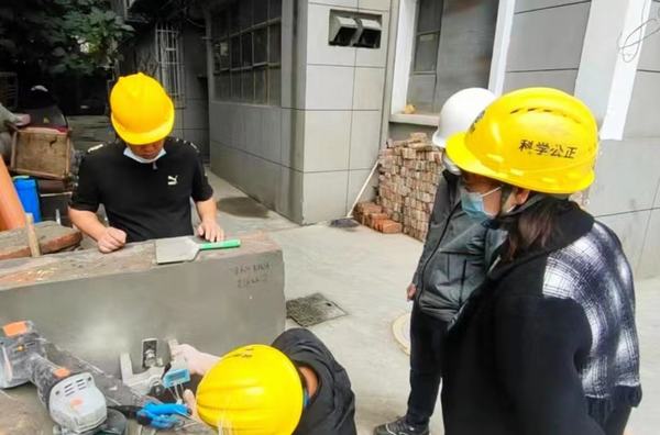 陜煤建設(shè)新城公司第一項目部：給老舊房屋裝上“溫度開關(guān)”