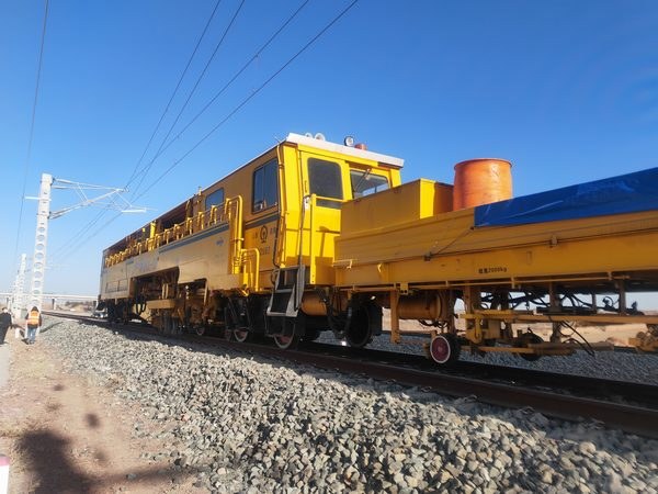 奮戰(zhàn)不停歇，陜煤建設(shè)路橋分公司靖神鐵路項(xiàng)目部完成多個(gè)節(jié)點(diǎn)目標(biāo)任務(wù)