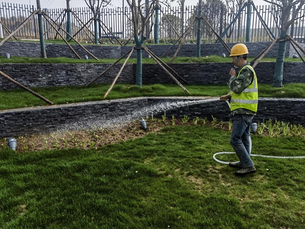 陜煤建設(shè)綠宇公司：人勤春來(lái)早，添綠正當(dāng)時(shí)