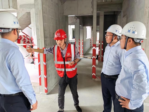 陜煤建設(shè)榆林公司到中鐵一局西港錦天城項(xiàng)目開展對標(biāo)交流學(xué)習(xí)