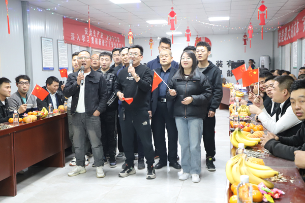 陜煤建設(shè)機(jī)電安裝公司迎“五一”職工茶話會(huì)精彩上演