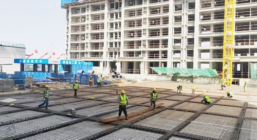 陜煤建設(shè)榆林公司第六項(xiàng)目部：“五一”不打烊 生產(chǎn)建設(shè)忙