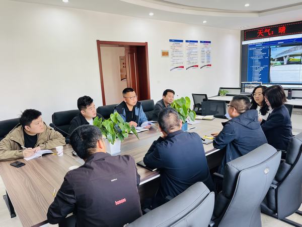 陜西王石凹煤礦工業(yè)旅游開發(fā)有限公司深入銅煤公司開展對標工作