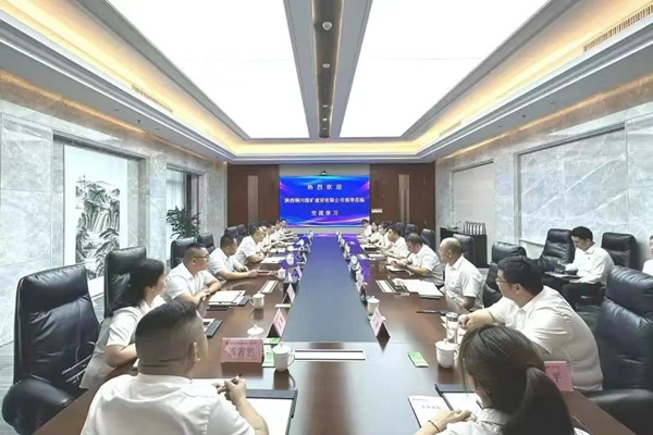 陜煤建設(shè)銅煤公司赴陜建五建集團(tuán)三公司 開(kāi)展對(duì)標(biāo)交流