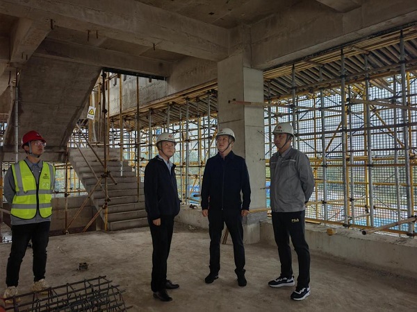 陜煤建設綠宇公司：情暖雙節(jié)，你守“一線” 我送“溫暖”