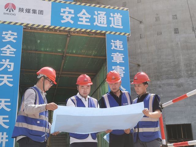 陜煤建設(shè)韓城分公司土建十一項(xiàng)目部：沾滿(mǎn)“泥土味”的黨建創(chuàng)新實(shí)踐