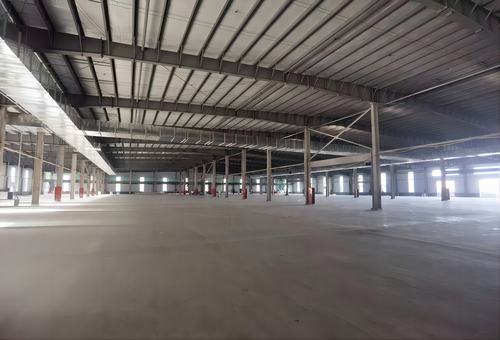 陜煤建設(shè)內(nèi)蒙古分公司承建的新能源高端智能制造項(xiàng)目新建工業(yè)廠房順利通過主體驗(yàn)收