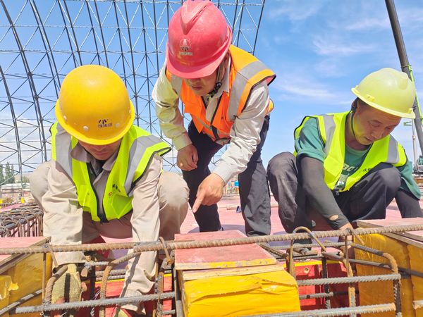 陜煤建設(shè)天工公司：泡沫模板上“頭條”， 技術(shù)創(chuàng)新解難題