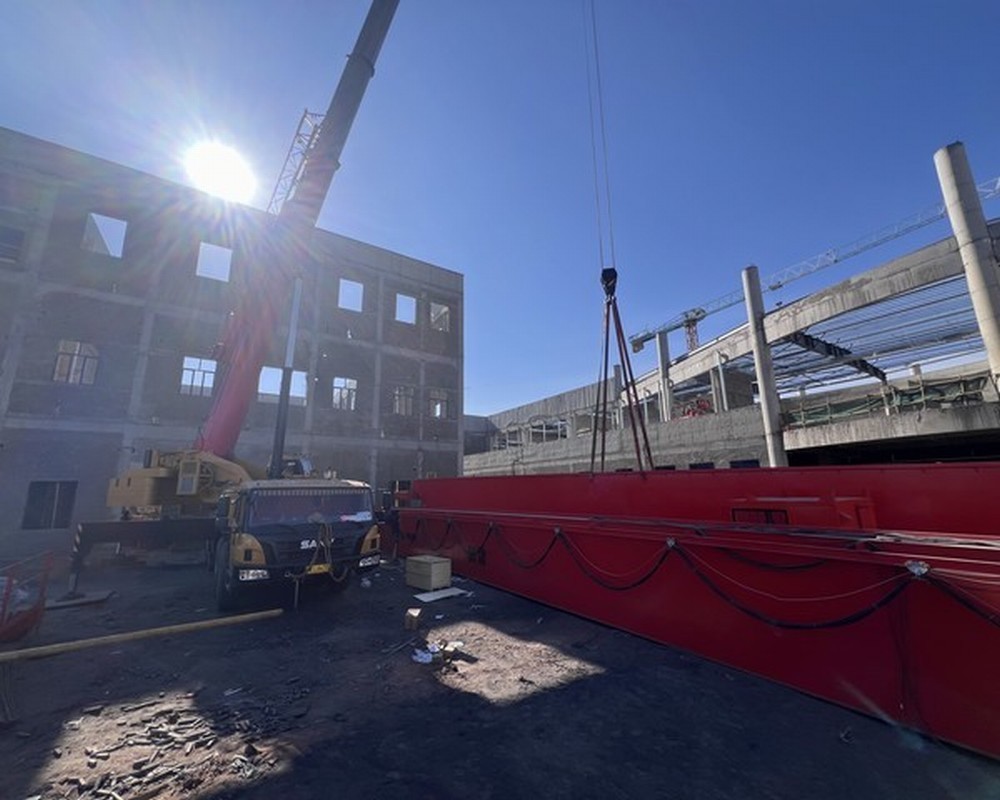 陜煤建設(shè)機(jī)電安裝公司可可蓋項(xiàng)目部施工現(xiàn)場(chǎng)演繹“速度與激情”