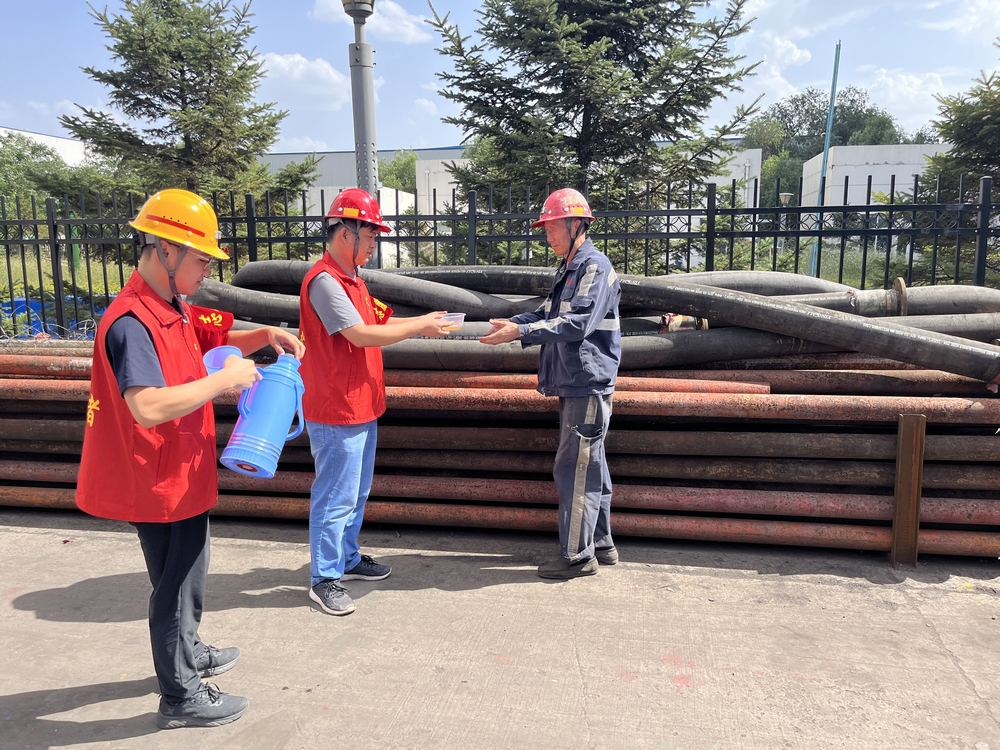 陜煤建設澄合分公司各單位多措并舉應對高溫“烤”驗