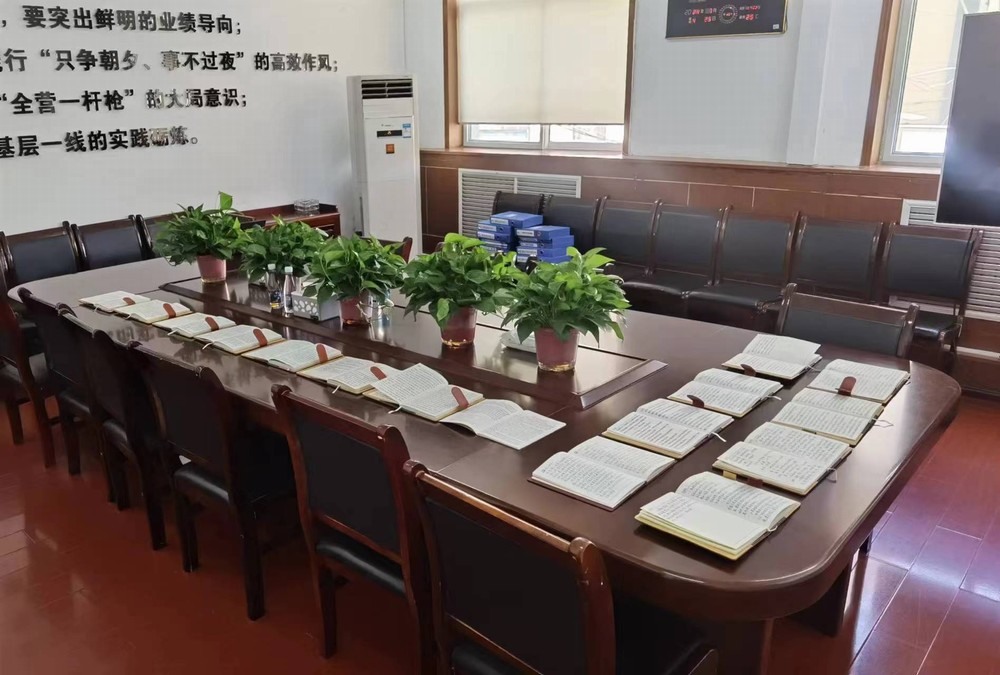 陜煤建設機電安裝公司：學習筆記“曬”出來，學風建設“展”風采